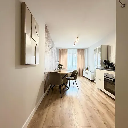 Klodzka Homely By Bookinghost Apartment *