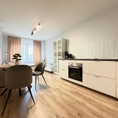 Appartement Klodzka Homely By Bookinghost